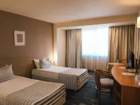 Triada Hotel Hotels near Akademik Stadium