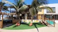 The Point Mancora - Beach Party Hostel