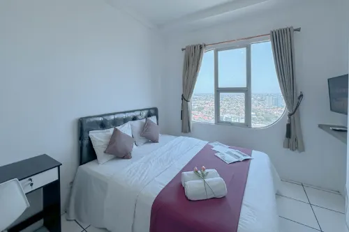 Chic and Sleek Studio at The City Square Surabaya Apartment by Travelio