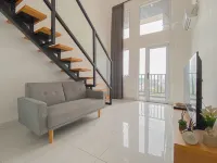 Simple and Modern Studio at Apartment Kingland Avenue By Travelio