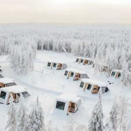 Lapland Glow Hotel Chalets