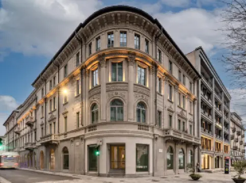 Popular Premium Hotels in Como