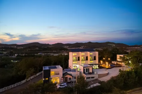 Daebudo Joara Pension - Uima-altaat