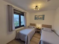 Sella Rooms Hotels in Parres