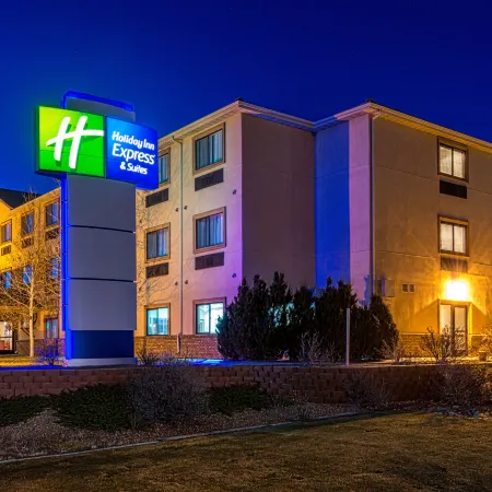 Holiday Inn Express & Suites ALAMOSA by IHG