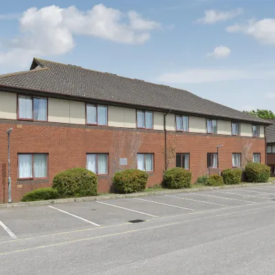 Travelodge Exeter M5 Hotels near Pinhoe