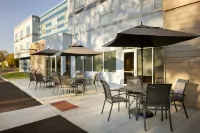 Fairfield by Marriott Inn & Suites Oxford - breakfast