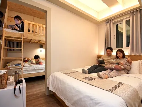 โรงแรม โซดา สเตย์ - อ่างจากุชชี่