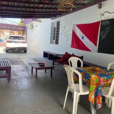 Açaizeiro Hostel Отели в г. Белен