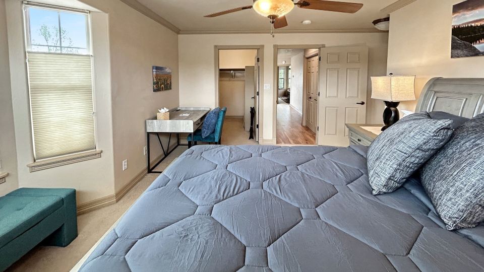 Victorian Chateau Retreat 3 Bedroom Townhouse
