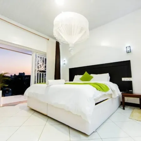 Inzozi Africa House B&B-Gishushu