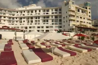 Cyan Cancun Resort & Spa