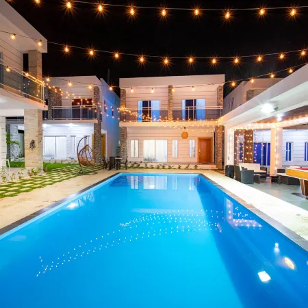 8BR Private Villa in Sosúa - 2 mins from Nightlife