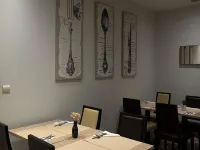 Hôtel Mercure Angers Centre Gare - breakfast