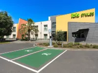 ibis Styles Catania Acireale - parking
