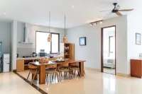 Chamomile Hill View 6Br Villa Pool and Movie Room - balcone