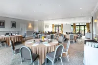 Plus Pinewood on Wilmslow Hotel Cheshire - breakfast