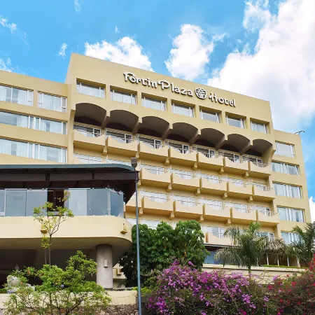 Hotel Fortin Plaza