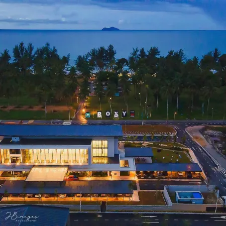 Roxy Sematan Villa & Townhouse