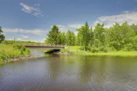 Country Vacation Rental in Mercer at Waterfall! - parking
