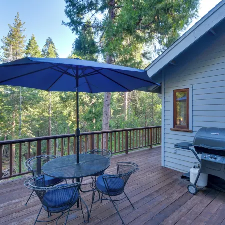 Modern Arnold Escape Game Room and BBQ Deck