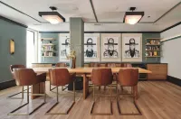 Clayton Hotel and Members Club - 4 Yıldız