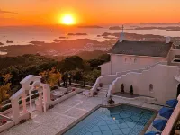 Yumihari-No-OKA Hotel - Hot Springs