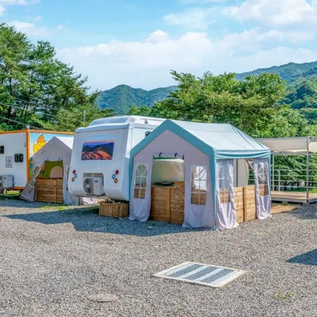 Jirisan Forest Caravan Park