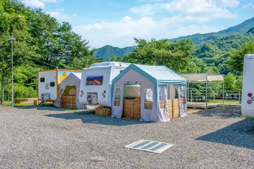 Jirisan Forest Caravan Park - 3-Star