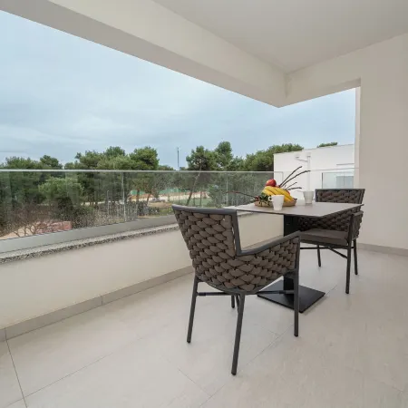 Break penthouse -three bedroom apartment