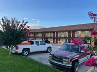 Western Motel - Jesup - Parking