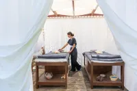 High Beach Resort - spa