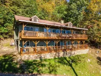 Min to Hatley Mountain Views-hot Tub-game Room - Wifi