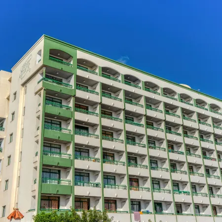 Apartamentos Green Park