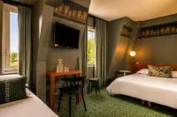 L'Hôtel - parcheggio