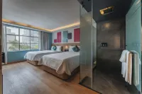 HOTEL MORE BY KAVIA - 2 stelle