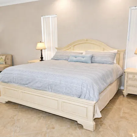 Almare – Gulf Access, Pool, Spa & Boat Dock