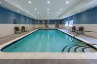 La Quinta Inn & Suites by Wyndham Middletown-Goshen - Family