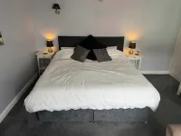 Triangle Inn Coachouse - Wifi