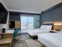 Courtyard by Marriott Denver Downtown West Hotels near Lo-Hi