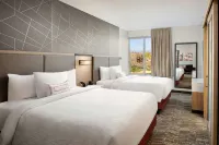 SpringHill Suites St. George Washington - parking