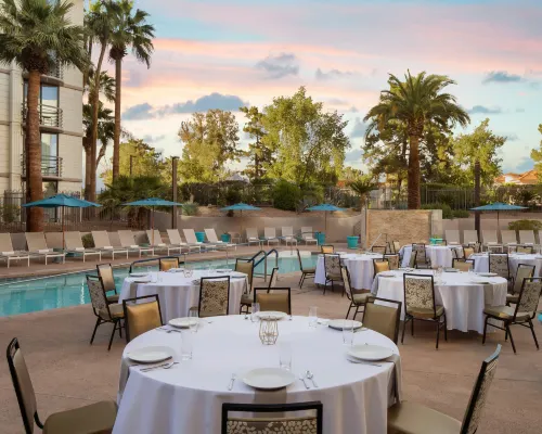 Embassy Suites by Hilton Phoenix Biltmore Ăn uống Photos