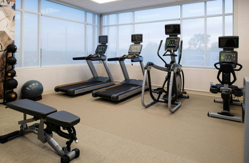 SpringHill Suites Kansas City Northeast photo 5