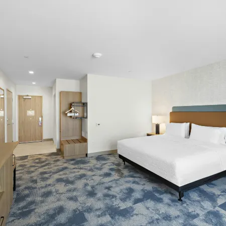 Hampton Inn by Hilton Ontario Airport