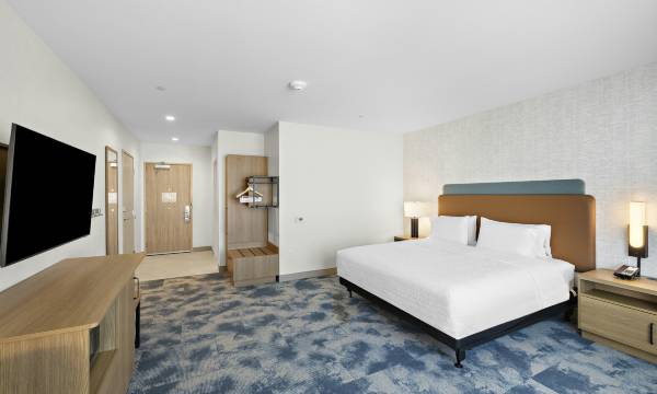 Hampton Inn by Hilton Ontario Airport