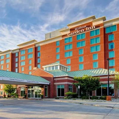 Hilton Garden Inn Ottawa Airport Các khách sạn gần Đại học Carleton