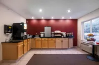 Red Roof Inn Clifton Park - Motels