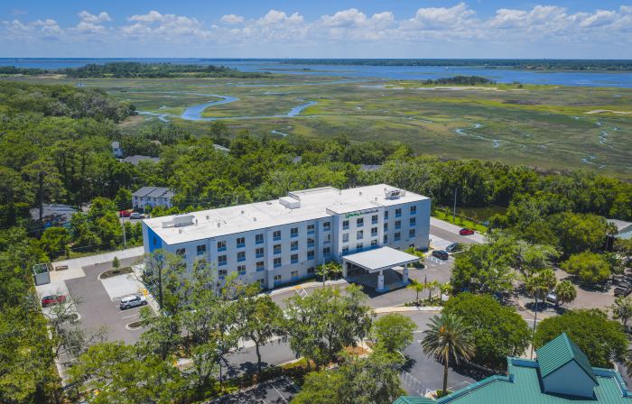 Holiday Inn Express & Suites Fernandina Beach Amelia Island by IHG