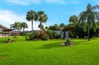 Red Roof Inn Vero Beach - I-95 - Parking