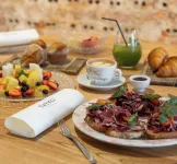 Hotel Tayko Bilbao - فطور
